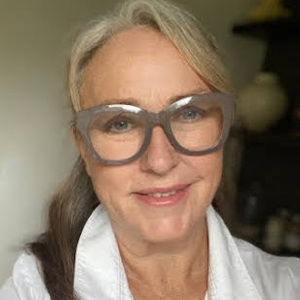 Meet your Posher, Desiree